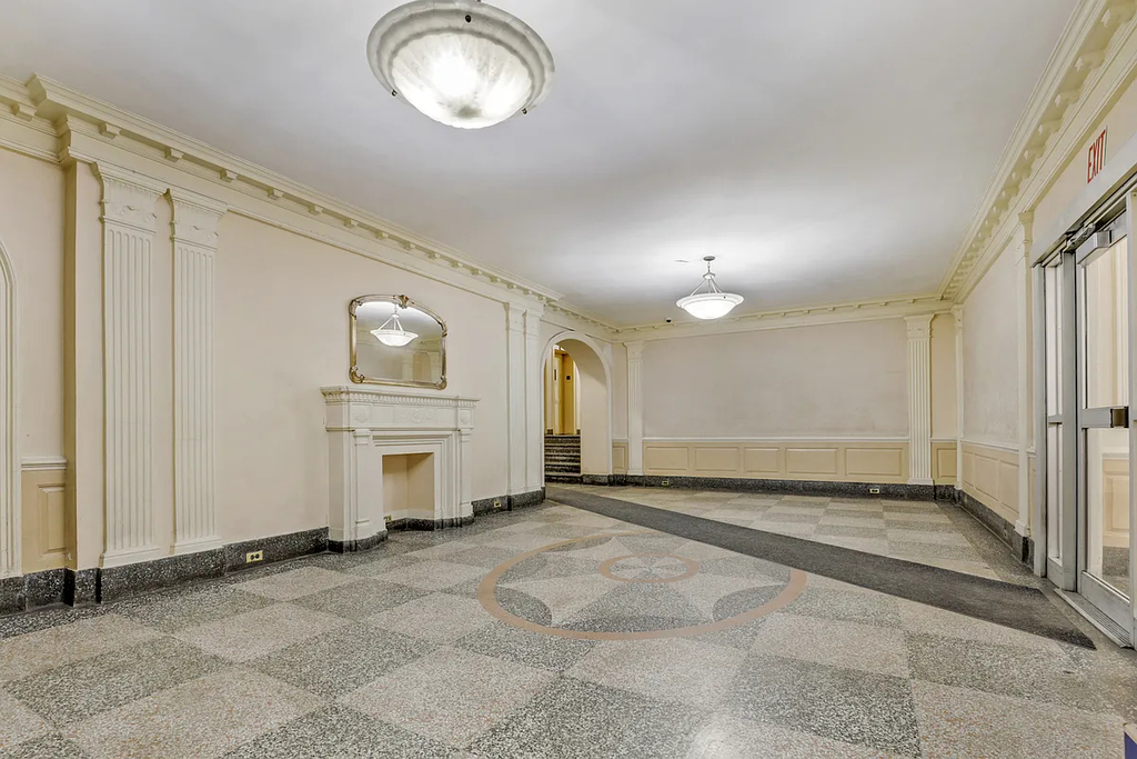 46th street - Photo 12