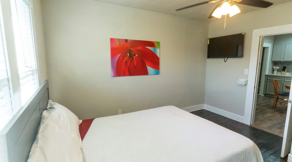 201 Carol Street - Photo 15