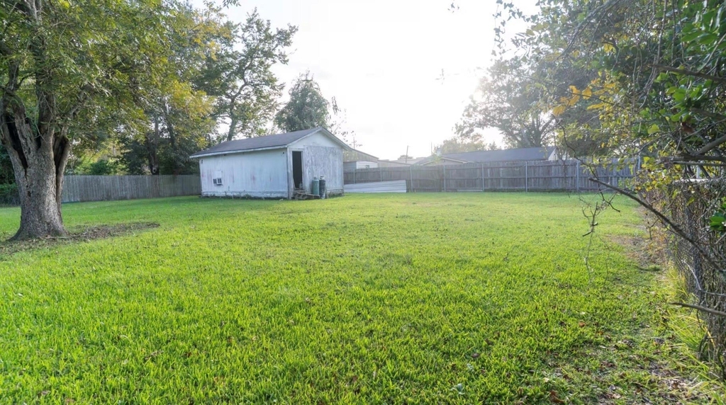 201 Carol Street - Photo 35