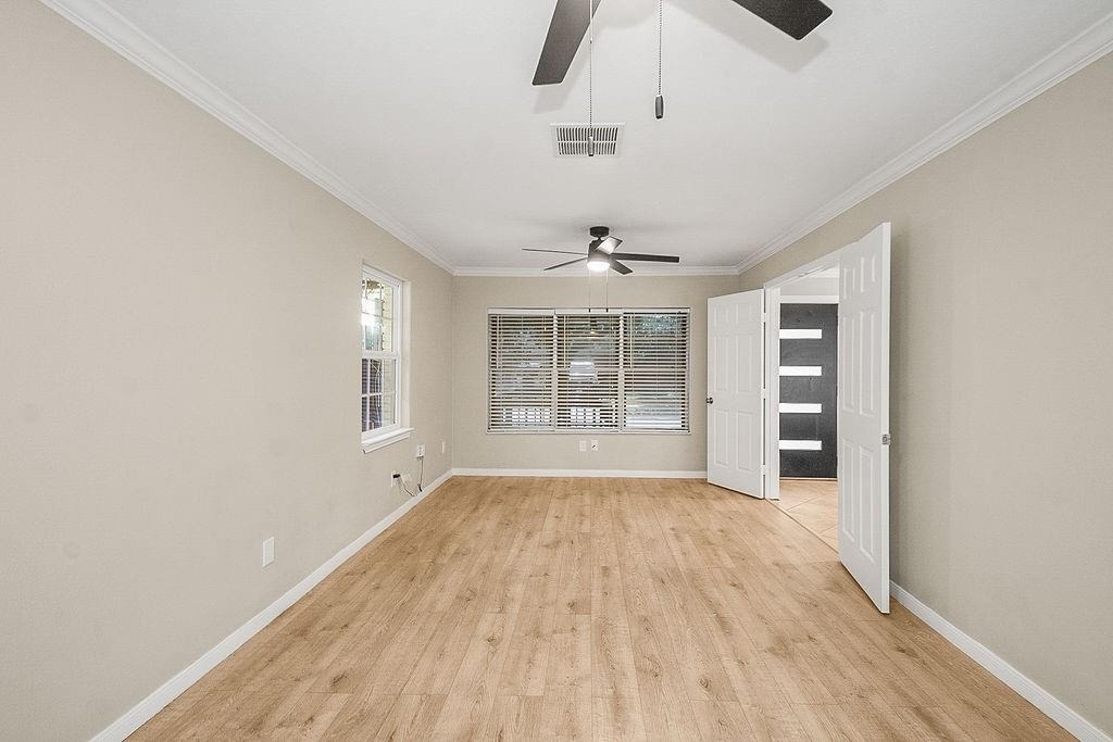 5037 W 43rd Street - Photo 9