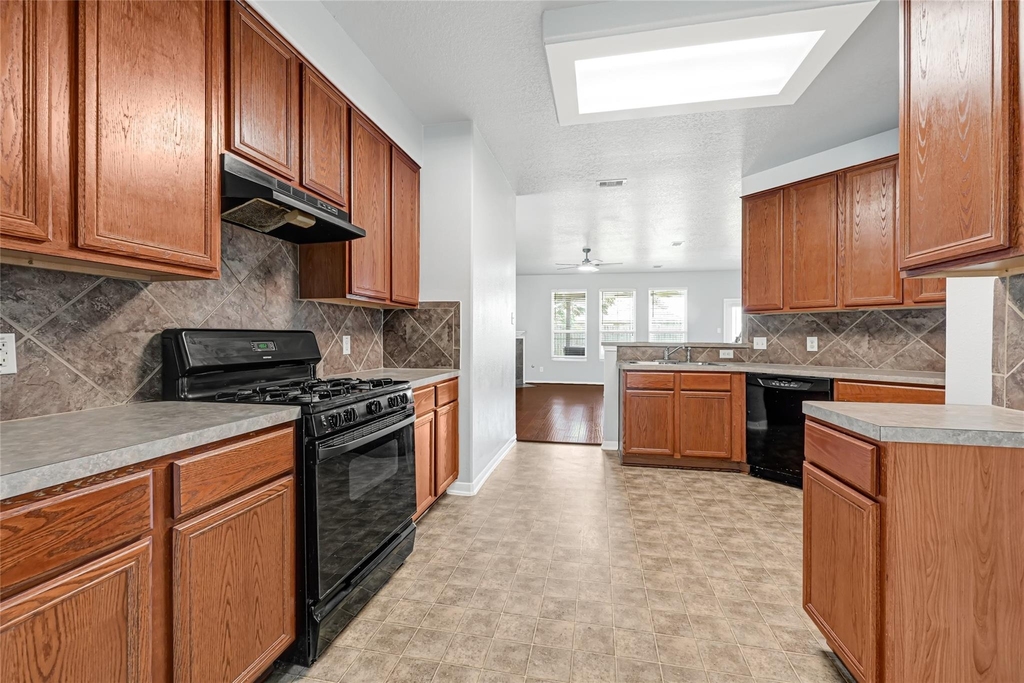 1827 Macondray Drive - Photo 9