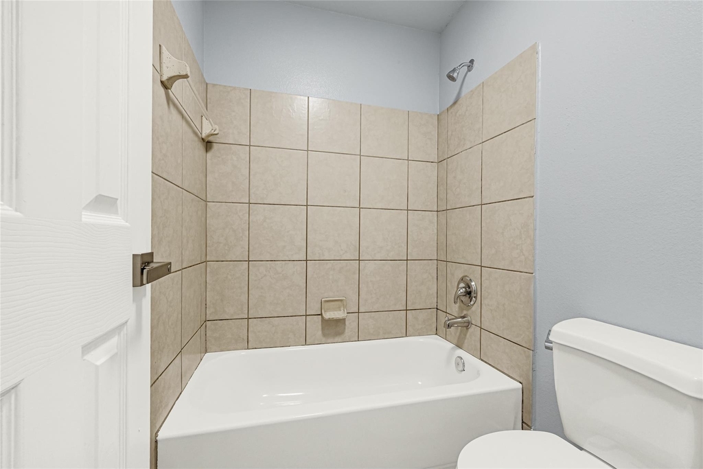 1827 Macondray Drive - Photo 27