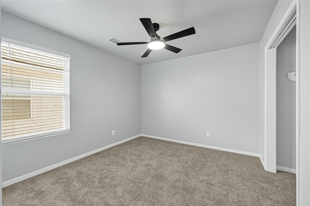 1827 Macondray Drive - Photo 25