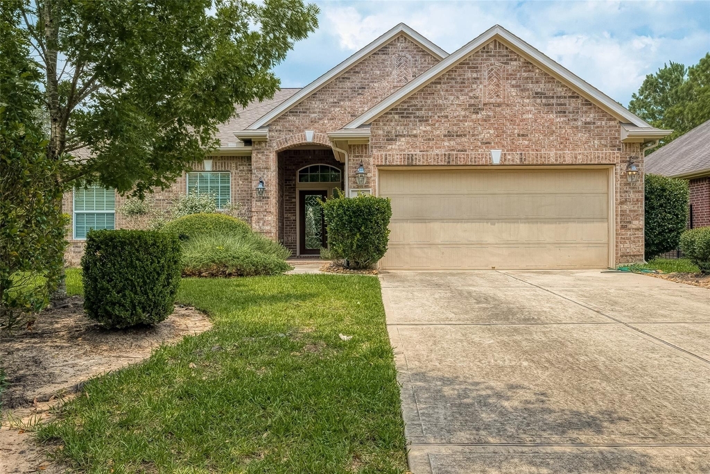 167 Pinto Point Place - Photo 0