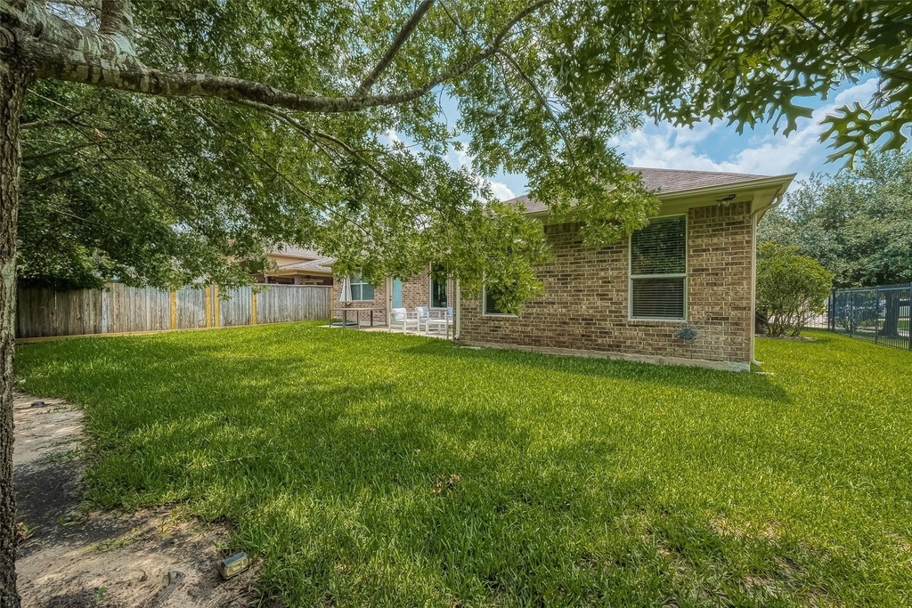 167 Pinto Point Place - Photo 35