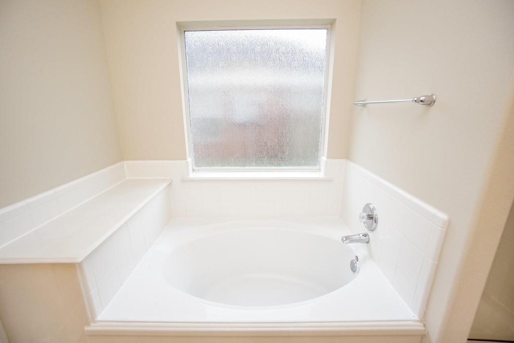 1323 Colonial Manor Drive - Photo 17
