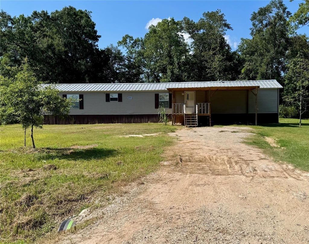 511 County Road 2218 - Photo 0