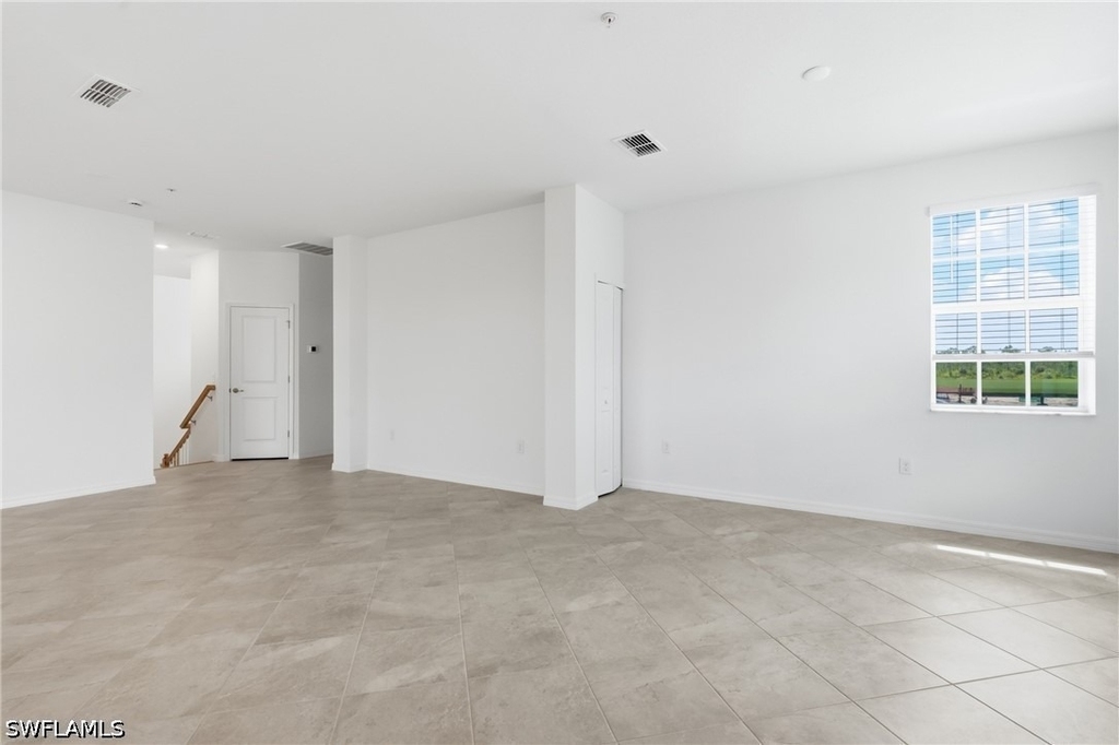15918 Green Acres Avenue - Photo 13