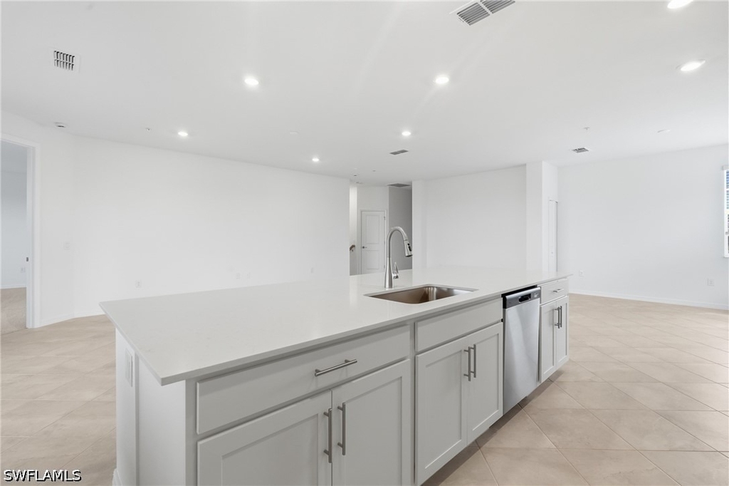 15918 Green Acres Avenue - Photo 9