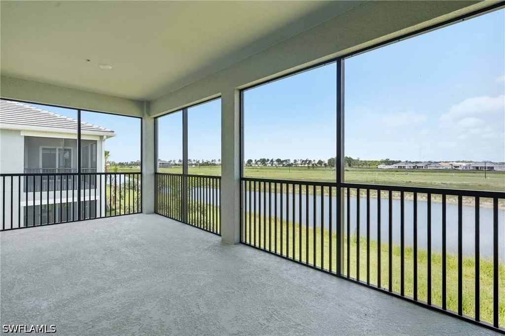 15918 Green Acres Avenue - Photo 33