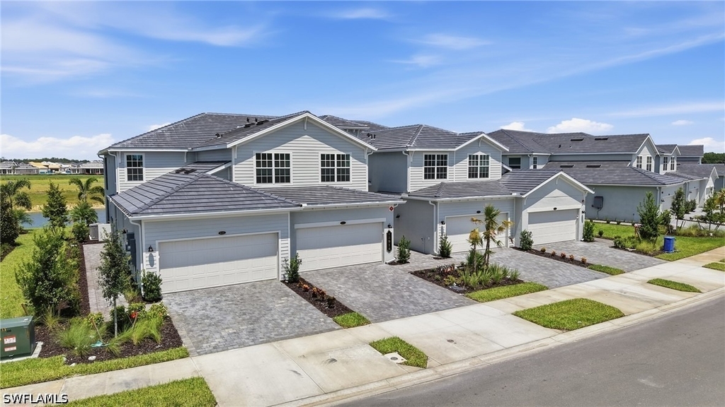 15918 Green Acres Avenue - Photo 0