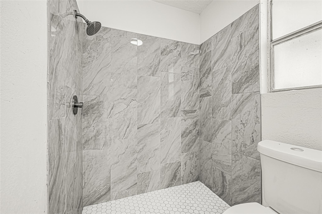 13327 N Thorntree Drive - Photo 21