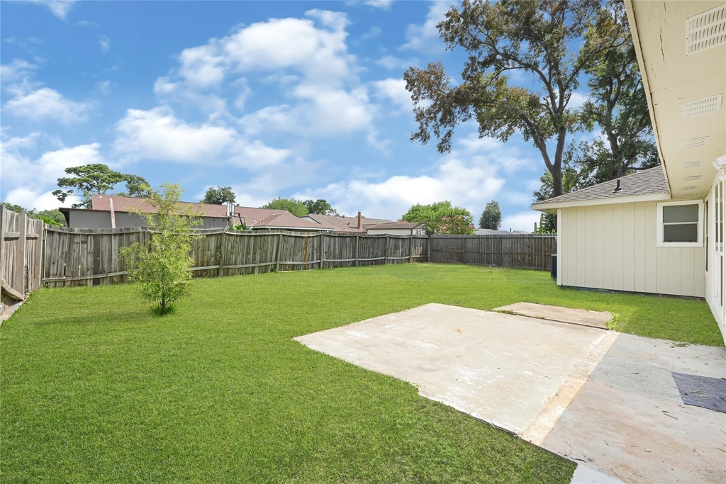 13327 N Thorntree Drive - Photo 22