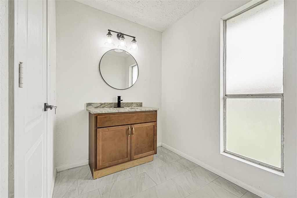 13327 N Thorntree Drive - Photo 20