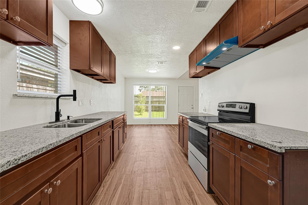 13327 N Thorntree Drive - Photo 11