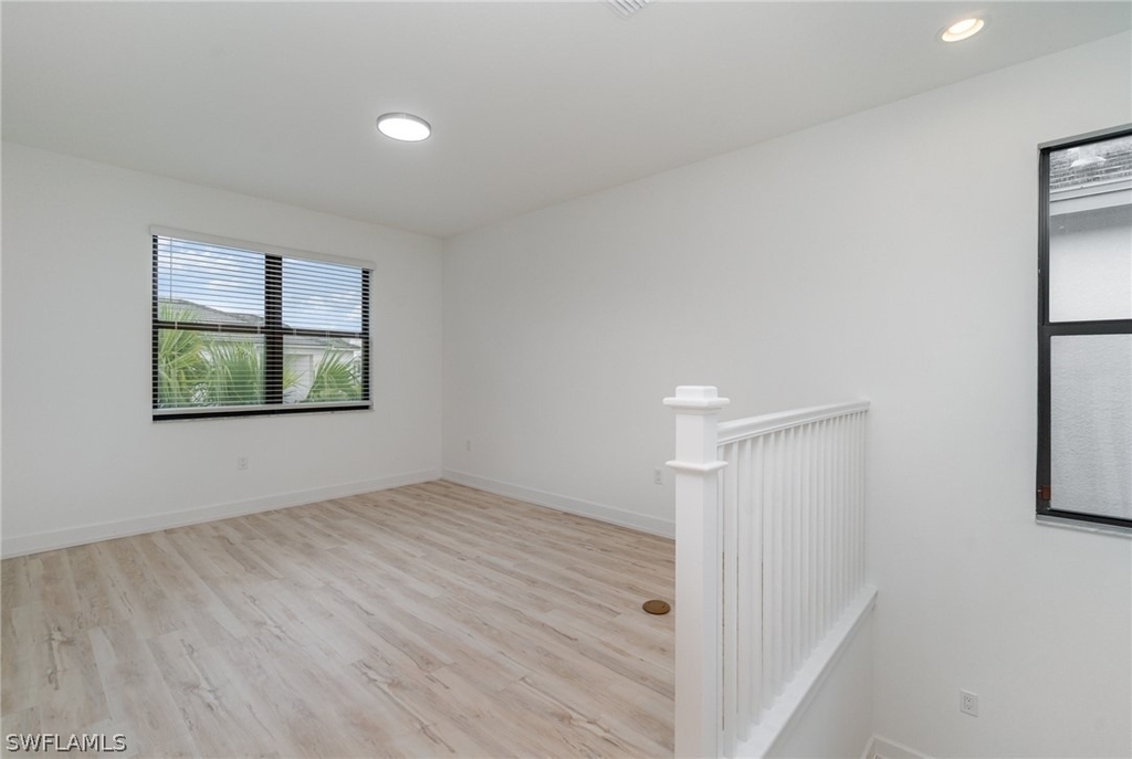 12750 Woodbury Drive - Photo 14