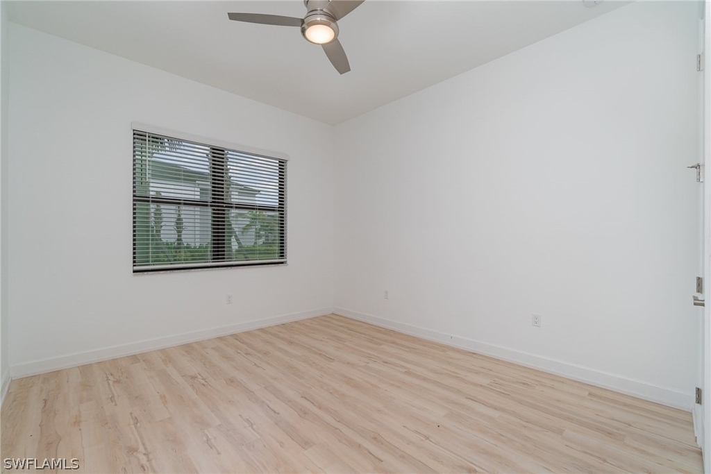 12750 Woodbury Drive - Photo 10
