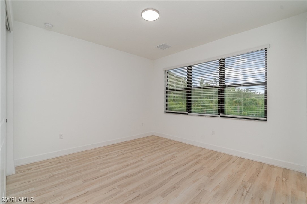 12750 Woodbury Drive - Photo 18