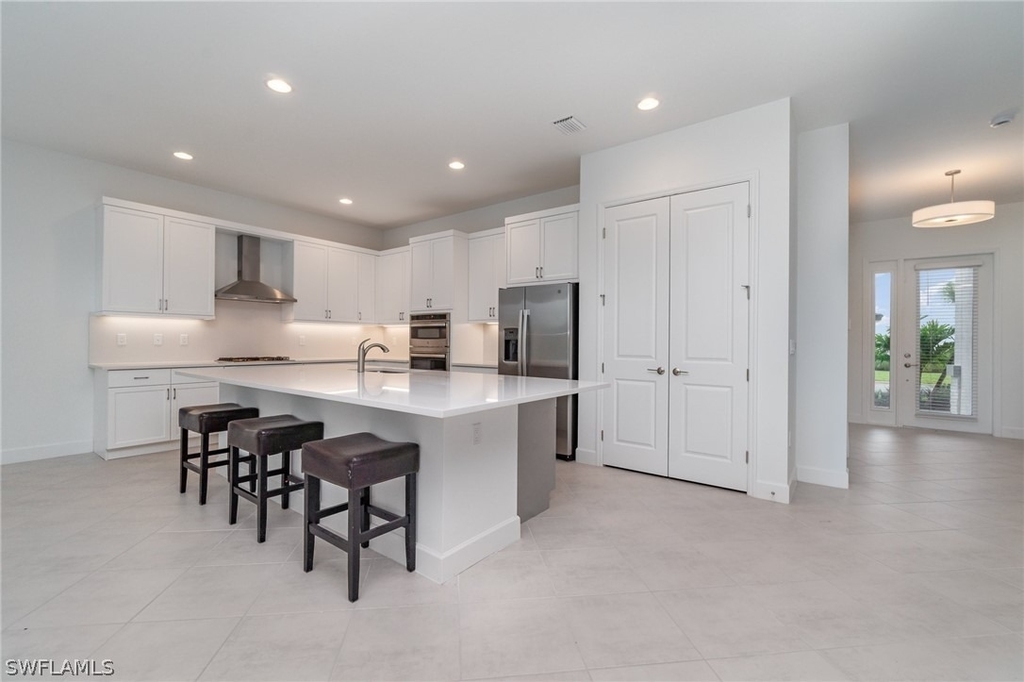 12750 Woodbury Drive - Photo 4