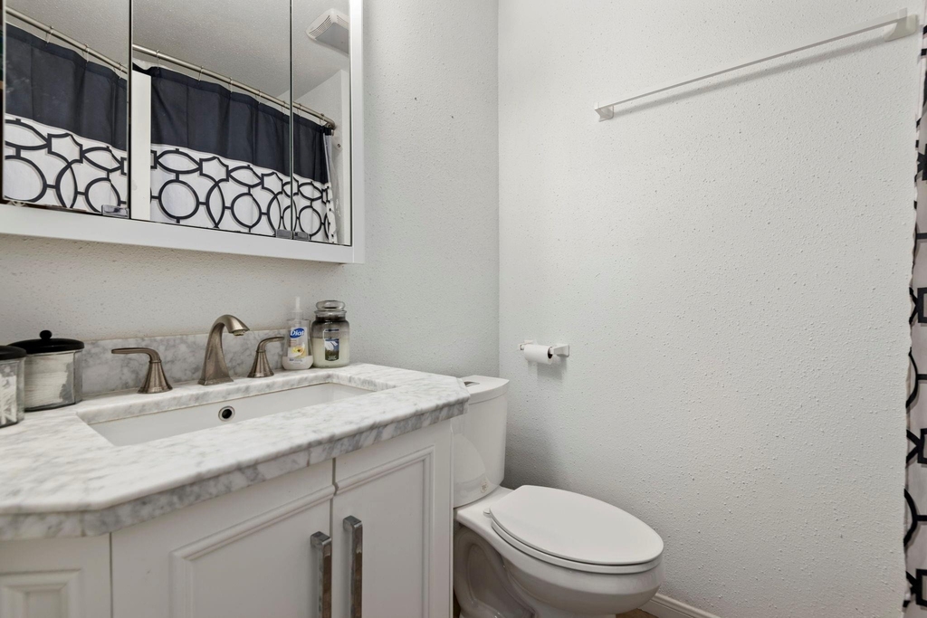 6111 Beverly Hill Street - Photo 13