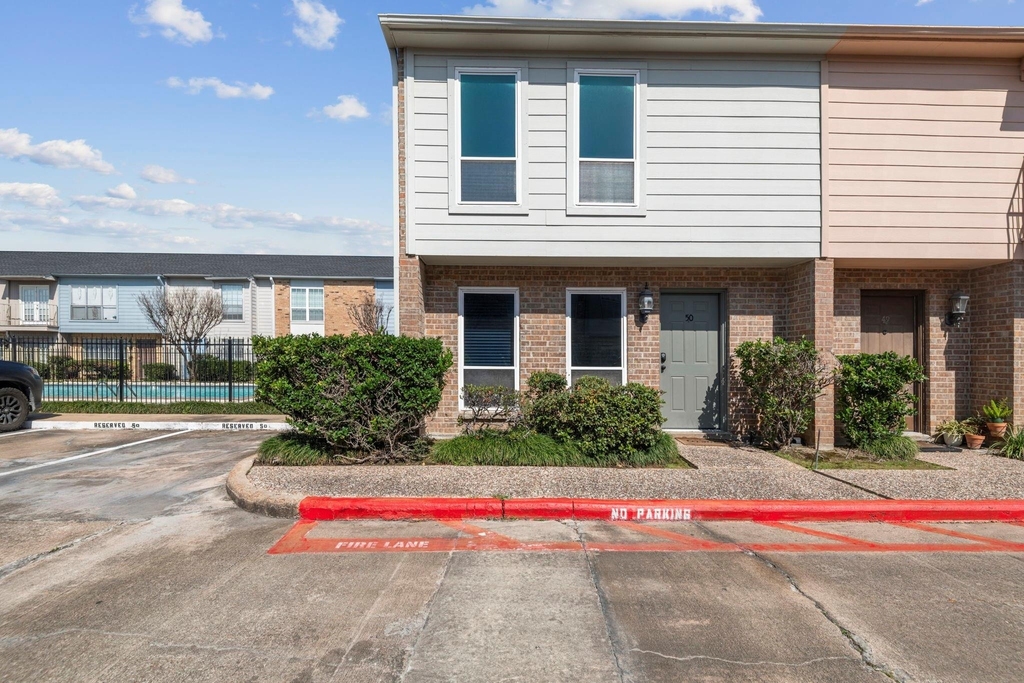 6111 Beverly Hill Street - Photo 1