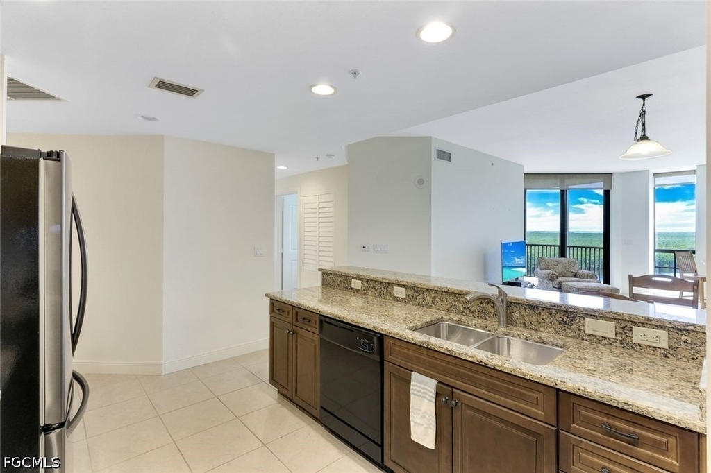 5781 Cape Harbour Drive - Photo 6