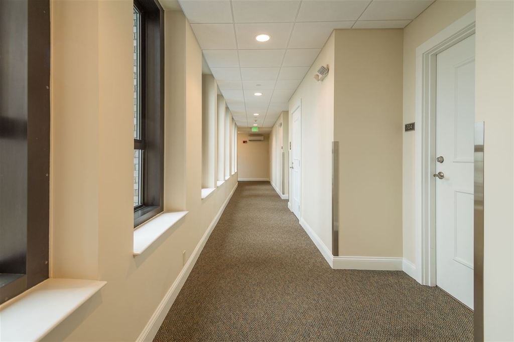 875 Elm - Photo 33