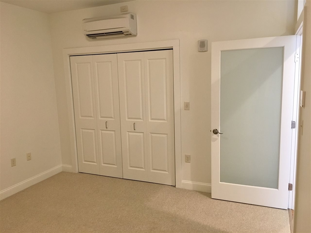 875 Elm - Photo 27