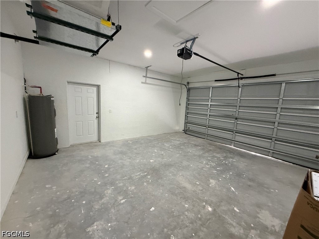 1115 Cove Street E - Photo 17