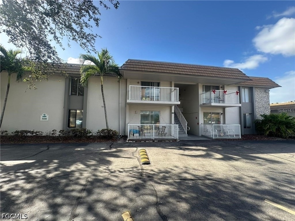 1830 Maravilla Avenue - Photo 11