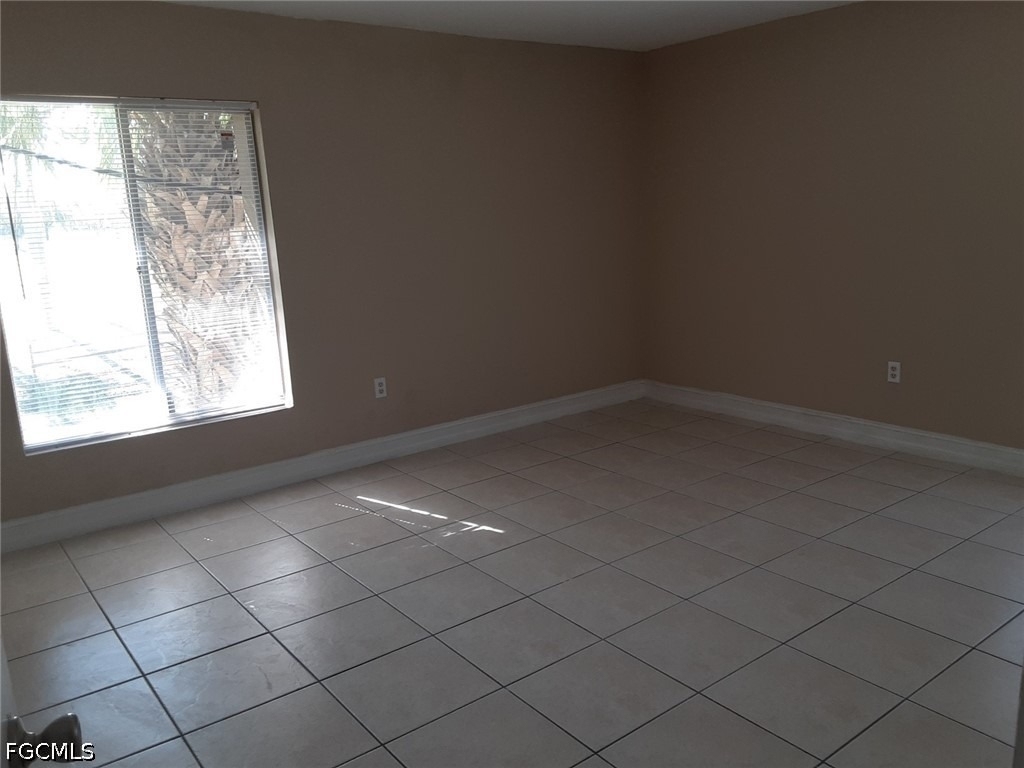 1830 Maravilla Avenue - Photo 17