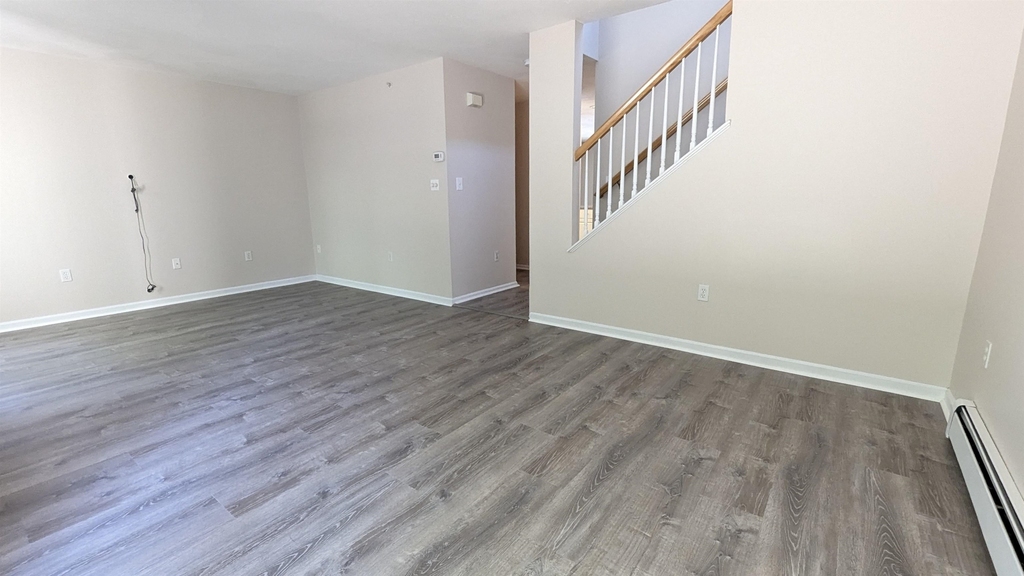 1465 Hooksett - Photo 6