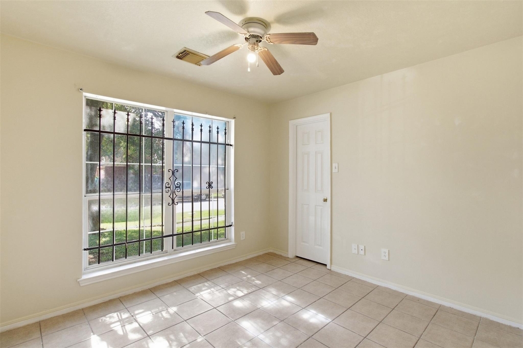 15738 Boonridge Road - Photo 6