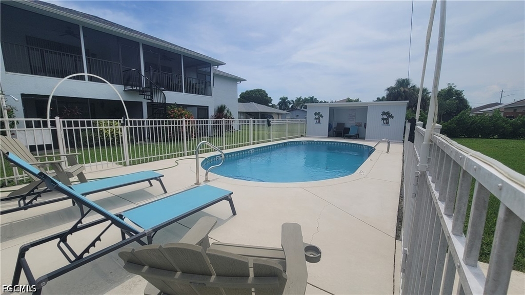 1202 Cape Coral Parkway W - Photo 30