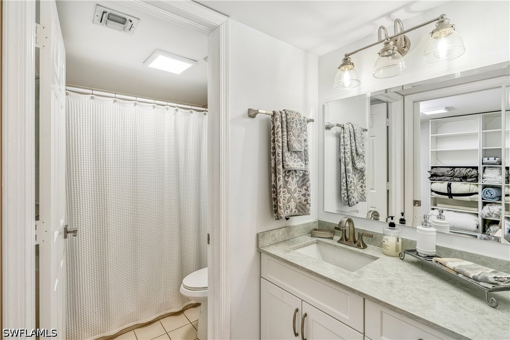 3001 Sandpiper Bay Circle - Photo 6