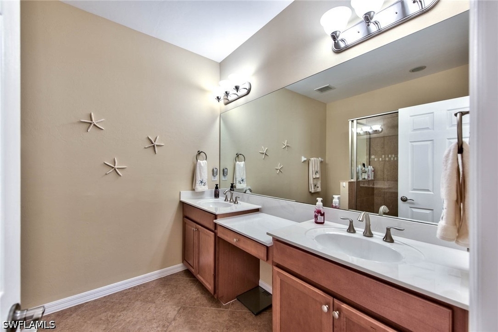 23430 Alamanda Drive - Photo 11