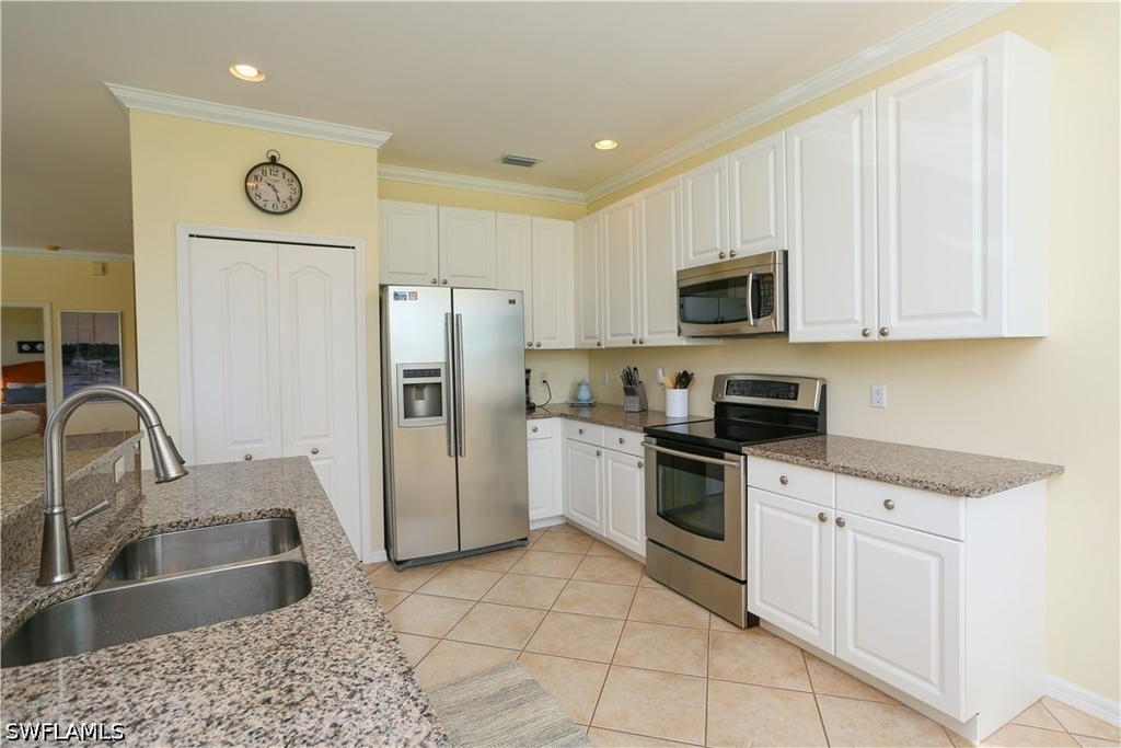 8981 Palmas Grandes Boulevard - Photo 9