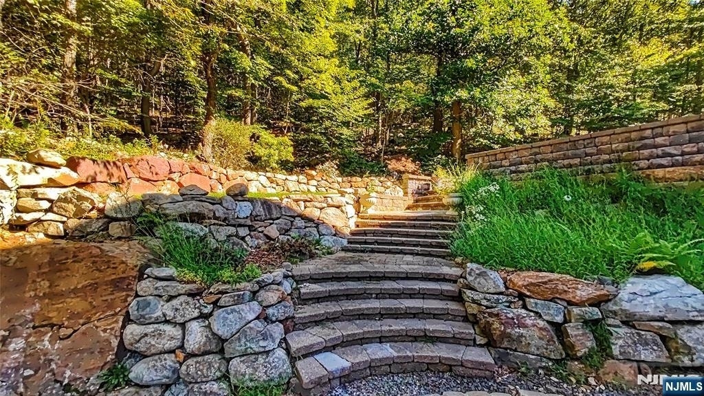 281 Kinnelon - Photo 5