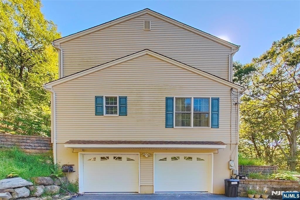 281 Kinnelon - Photo 3