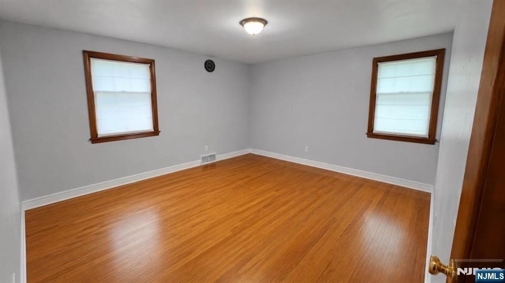 212 E Clinton - Photo 3
