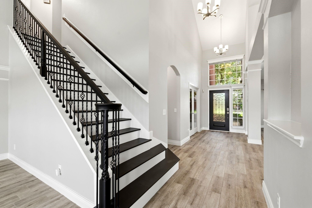 6231 Presidio Canyon Drive - Photo 3