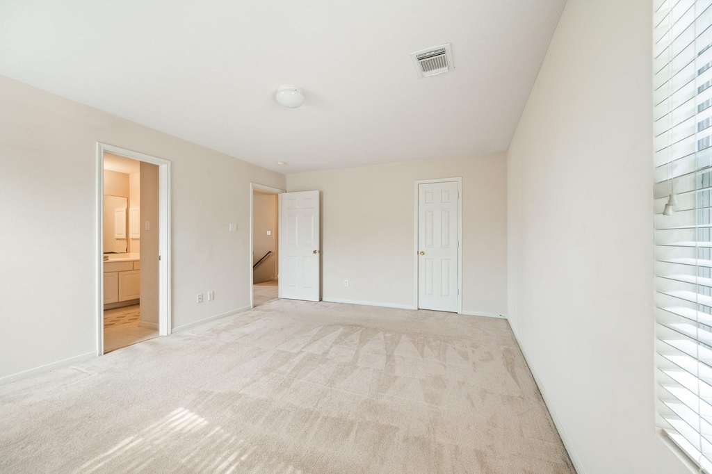 2923 Ridge Scene Way - Photo 28