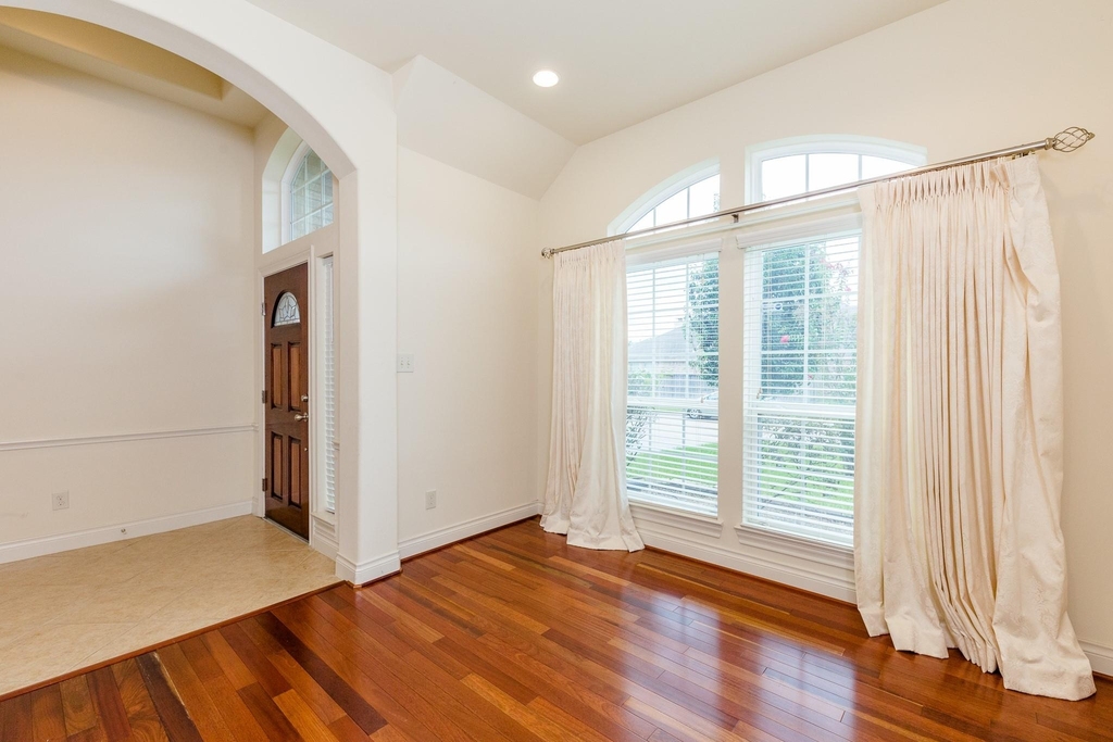 2703 Wild Lilac Drive - Photo 3