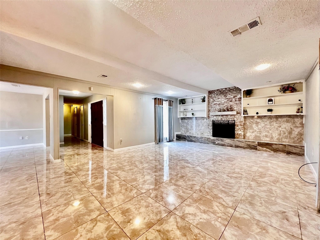 13819 Wickersham Lane - Photo 7