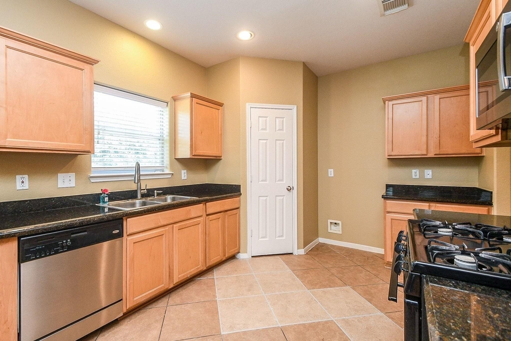 402 New Hope Lane - Photo 10