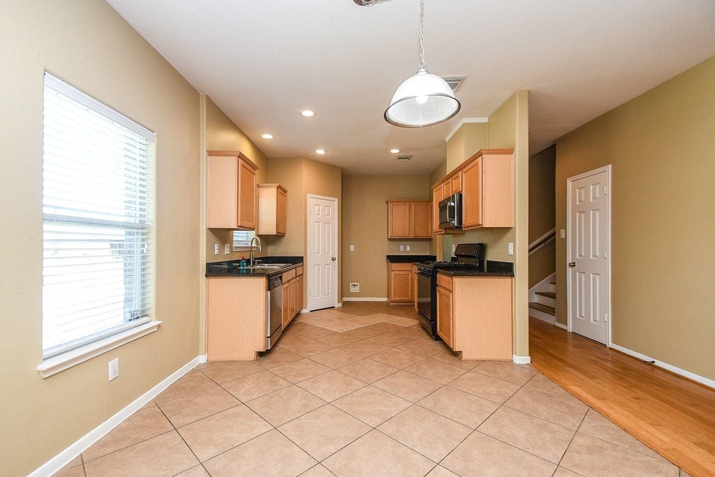 402 New Hope Lane - Photo 9