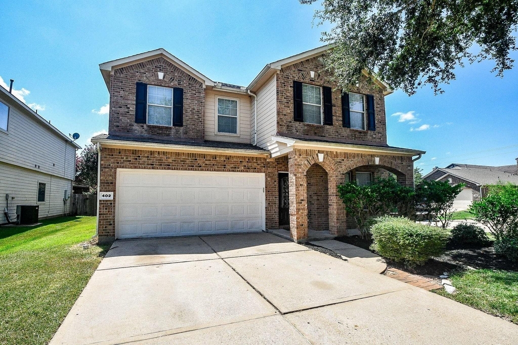 402 New Hope Lane - Photo 0