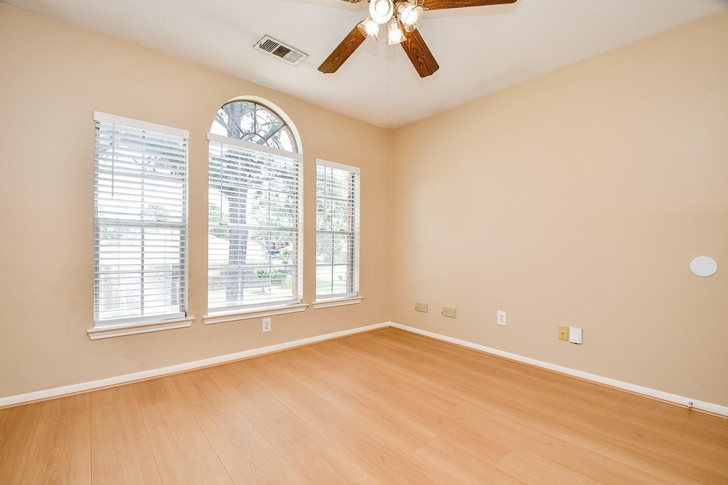11707 Turtle Lake Drive - Photo 15