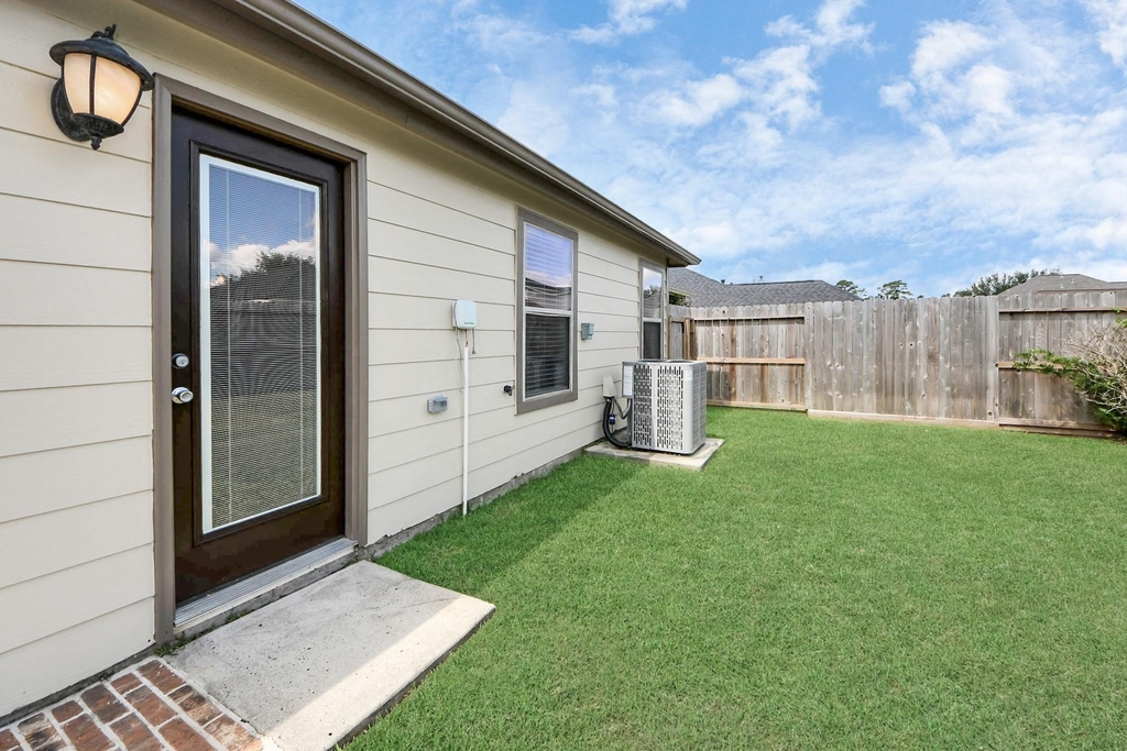2930 Ribbon Creek Way - Photo 15