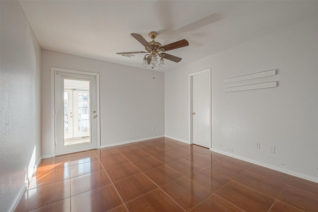 9407 Demsey Mill Drive - Photo 15